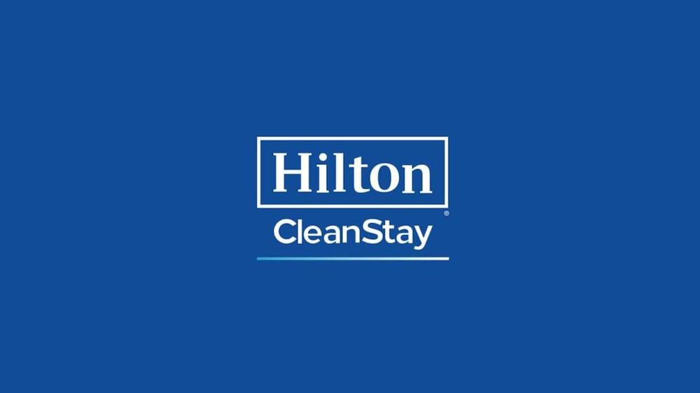 Home2 Suites By Hilton Edmonton South Екстер'єр фото