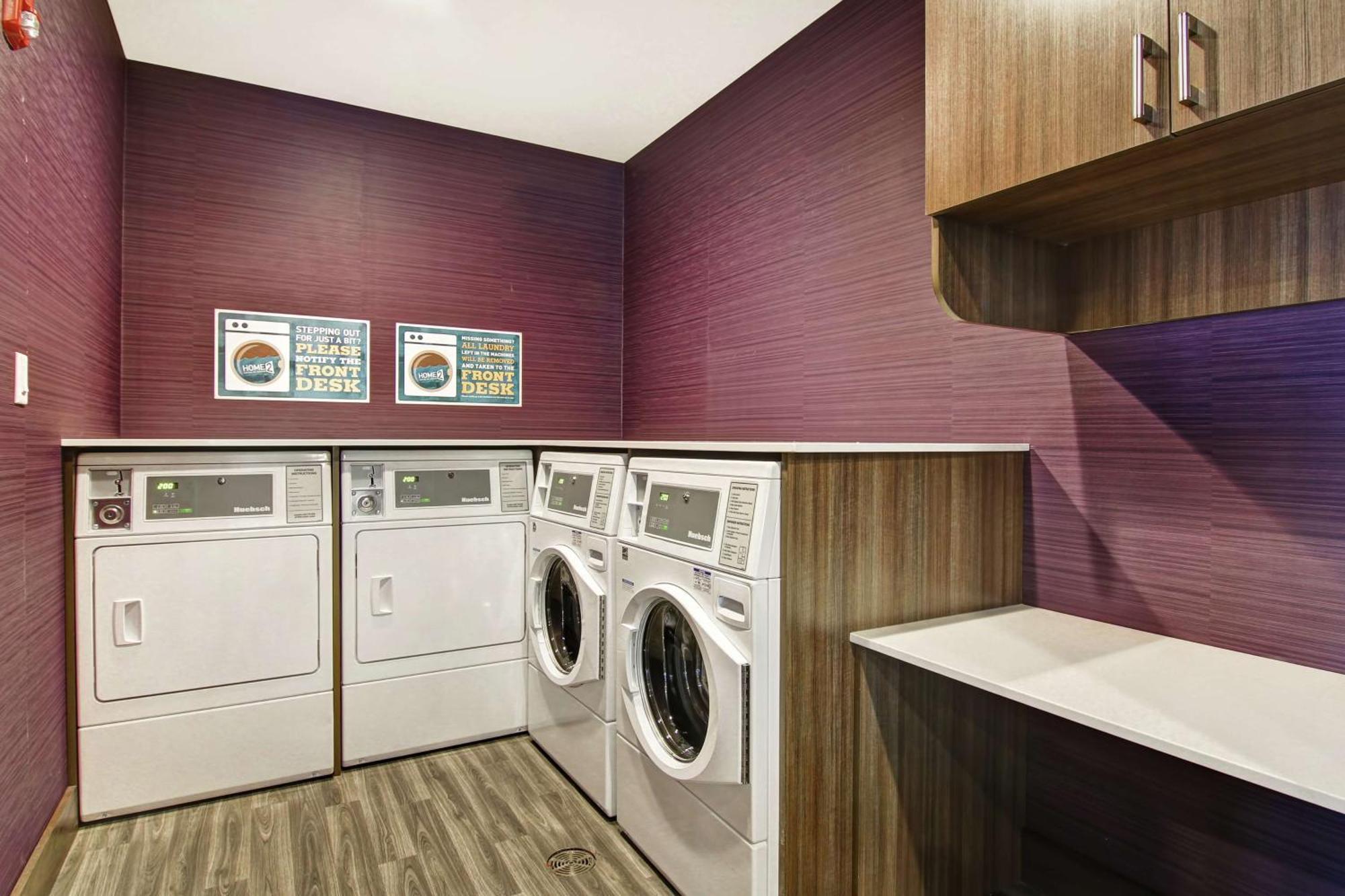 Home2 Suites By Hilton Edmonton South Екстер'єр фото