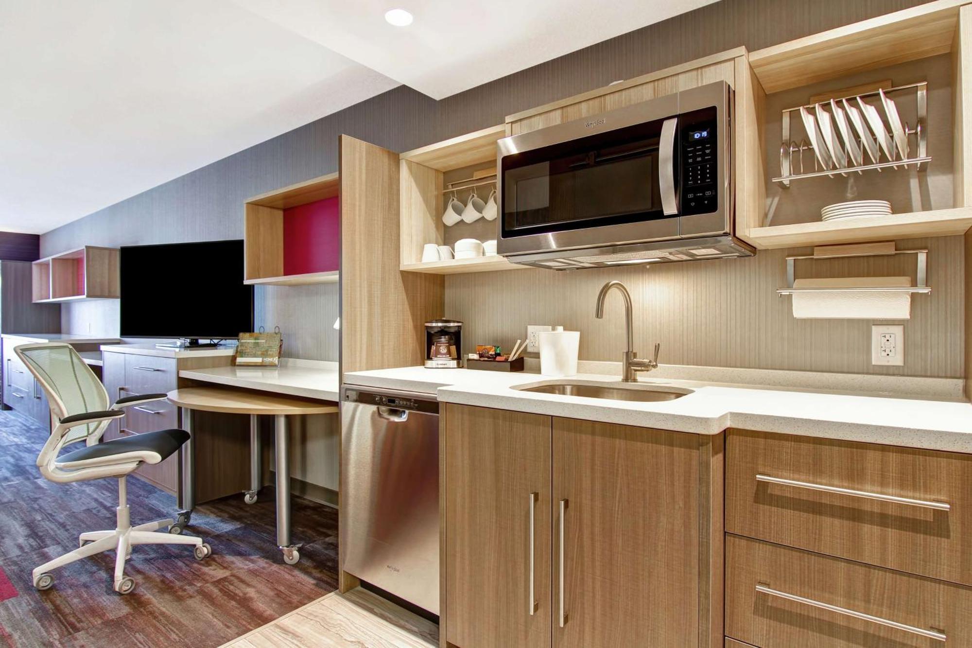 Home2 Suites By Hilton Edmonton South Екстер'єр фото