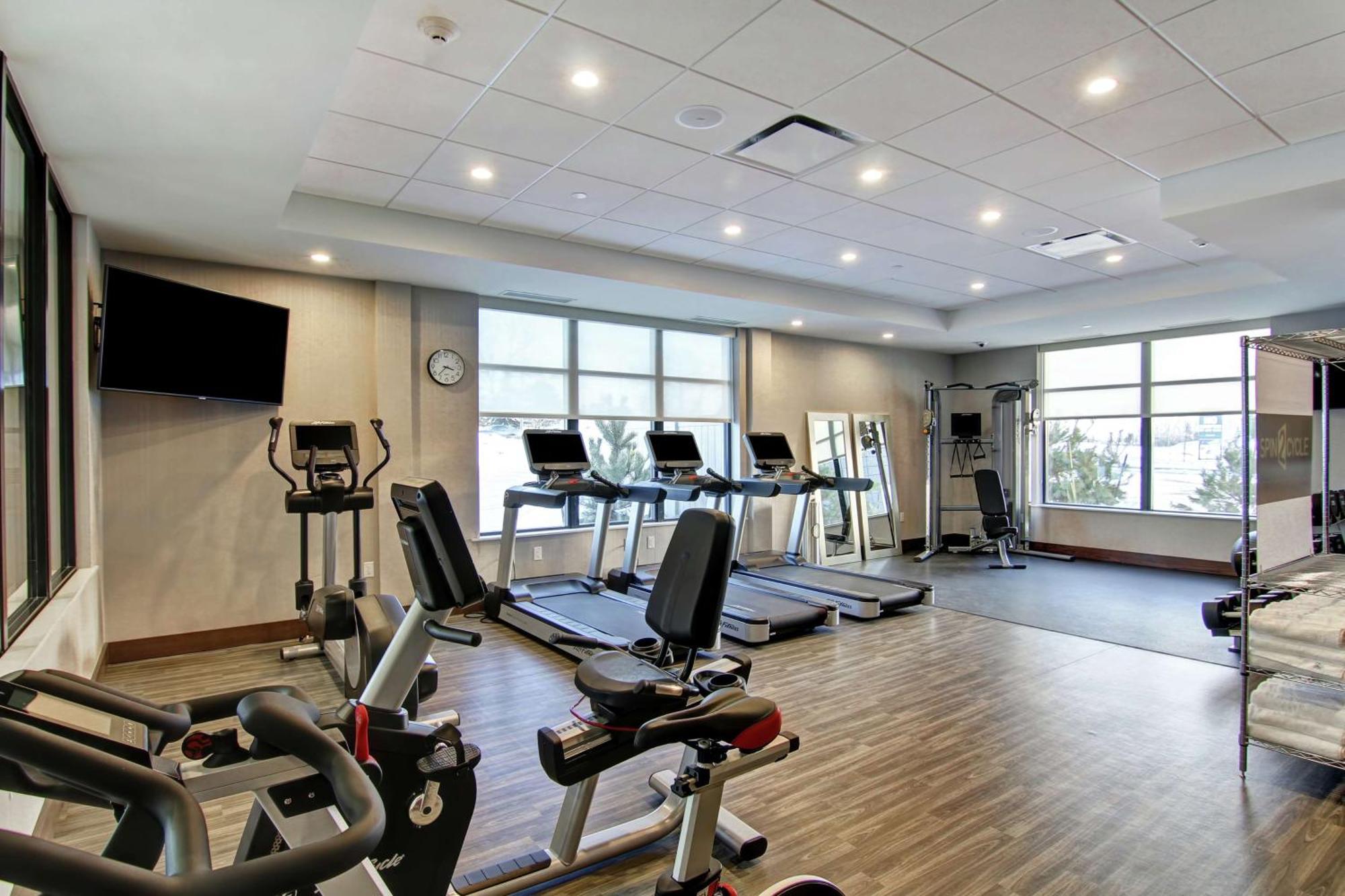 Home2 Suites By Hilton Edmonton South Екстер'єр фото